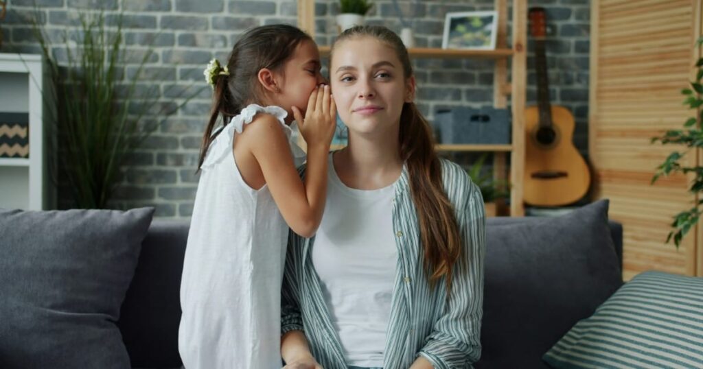 A parent and teenage child having a respectful conversation, highlighting why do you think Communication is important in building trust